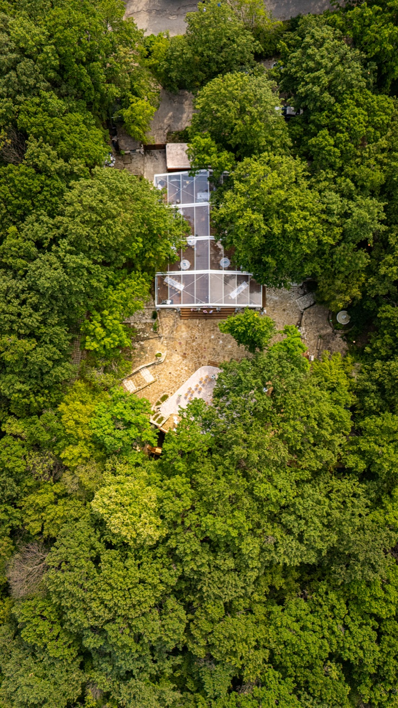Golden Park Варна от птичи поглед — 3 500 кв.м градина за събития в Златни пясъци